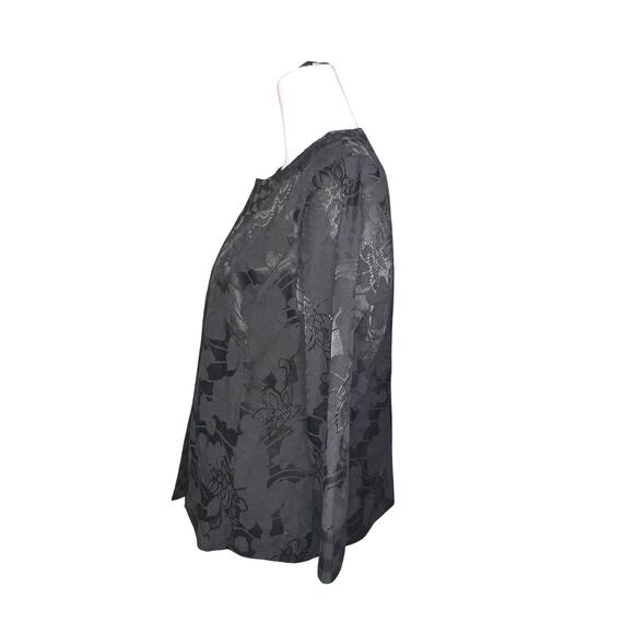 Chico‘s Women's 2 Black Floral Jacquard hook loop close lined 3/4 sleeve Blazer - Picture 5 of 10